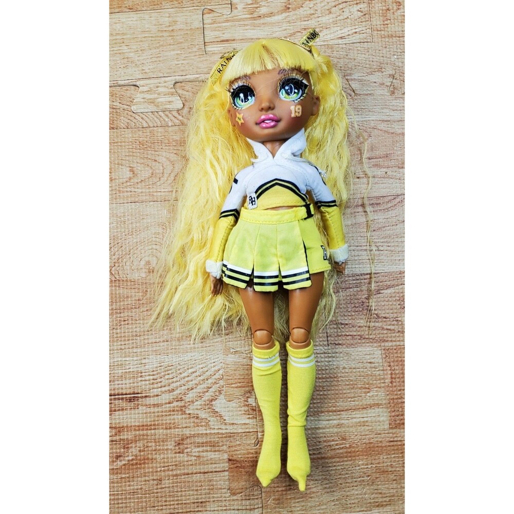 Rainbow High Cheer Series Sunny Madison Yellow Cheerleader Doll MGA 2021 Read